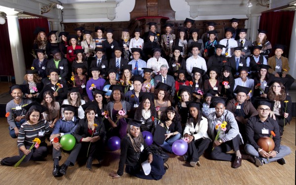 Groepsfoto vluchtelingstudenten 2012